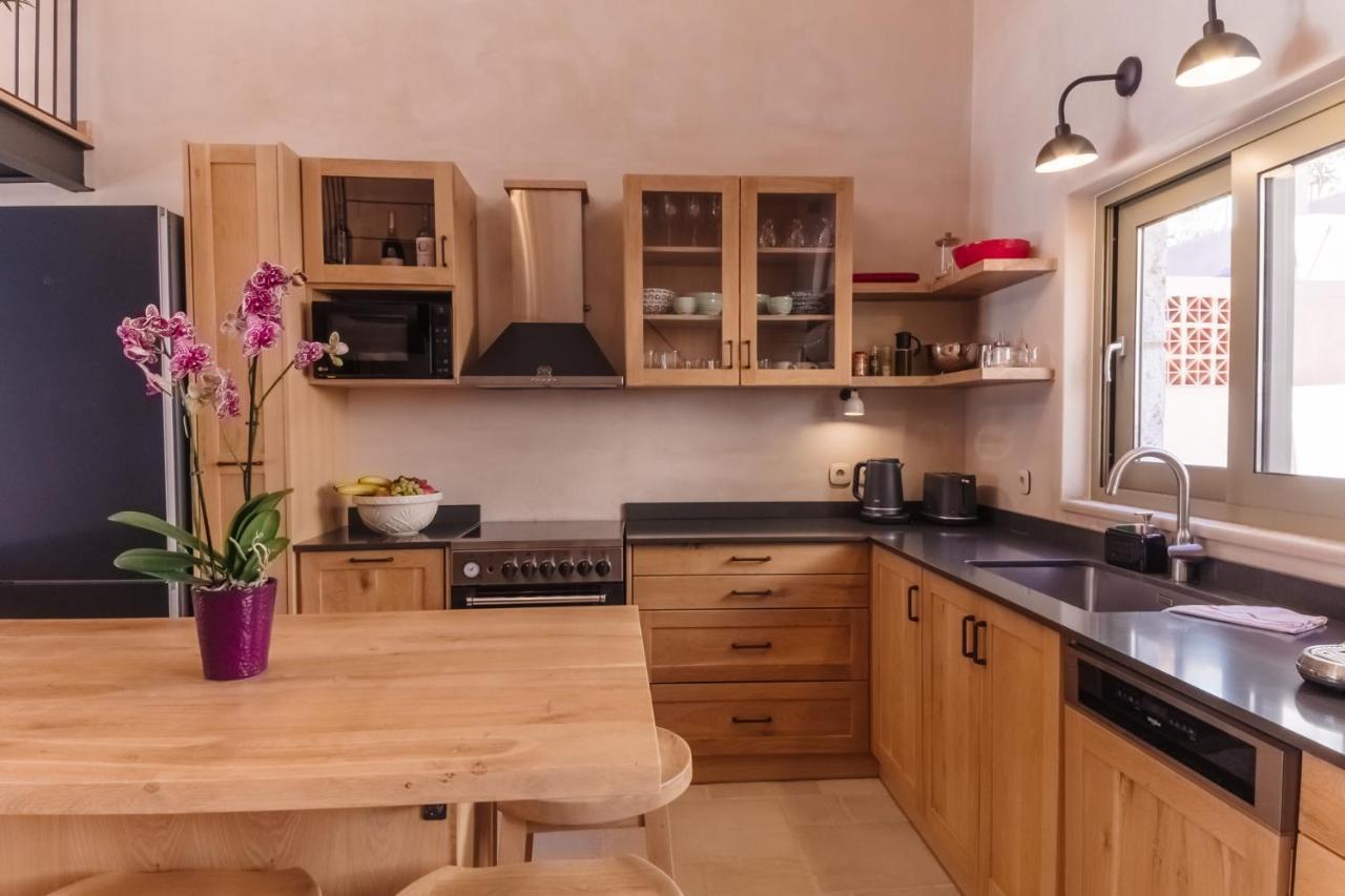 Petra Boutique Villas Arginonda 外观 照片